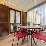 Costa - - Feriehus *