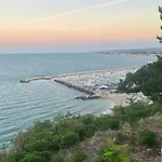Costa - - Feriehus *