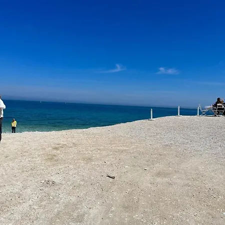 Nella Natura A Due Passi Dal Mare A Casa Di Francy Numana