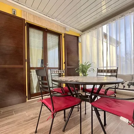 Costa - - Prázdninový dům *